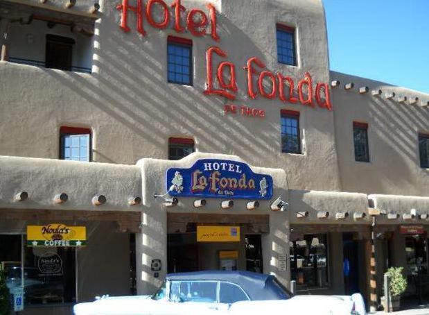 Hotel La Fonda De タオス エクステリア 写真